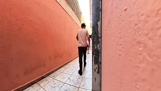 Ara sokakta kör bir kızla zamanı dondurarak sihirli alkış