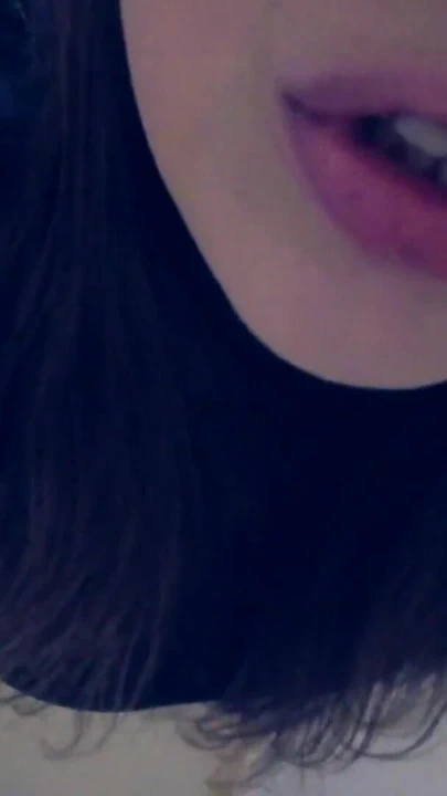 Güçlü an "Üvey anne üvey oğlunun ağzını sikiyor"