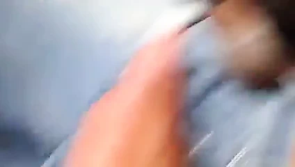 fahişe mastürbasyon içinde araba