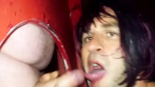 Zafer deliğinde yabancı