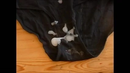 iş külotundan gelen kız