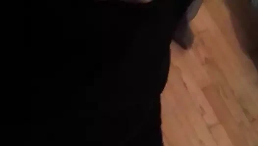 Les flics ou ma bite ? La question est vite repondue