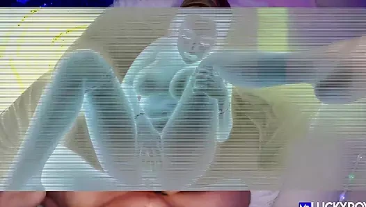 İri göğüslü sarışın hatun Angel Youngs en iyi sikişen kız