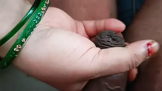 Horny auntiji wand double penetration