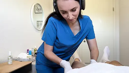 He Came Twice On The Massage Table - Handjob & Blowjob