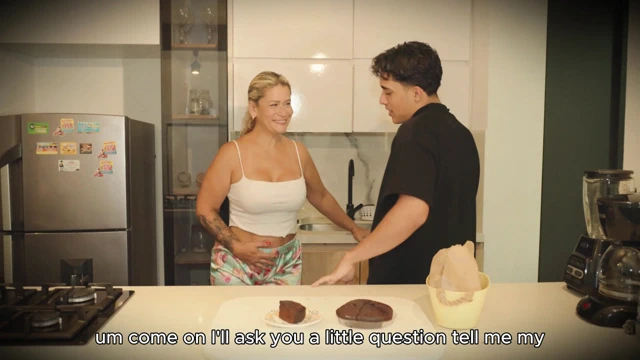 Büyük yaraklı üvey oğlum üvey babası öğrenmeden sadakatsiz orta yaşlı seksi amcığımı sikerek bana bir ders vermek istiyor