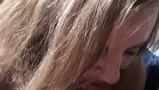 R verir bana bir oral seks