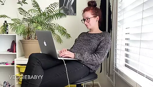 Patronun yeni bir sikiş oyuncağına ihtiyacı var 31 talimatı röportajı