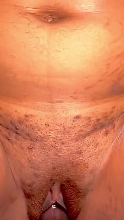 Güzel komşum uzun bir süre sonra ziyarete geldi ve sonunda eğildi | Klip 1