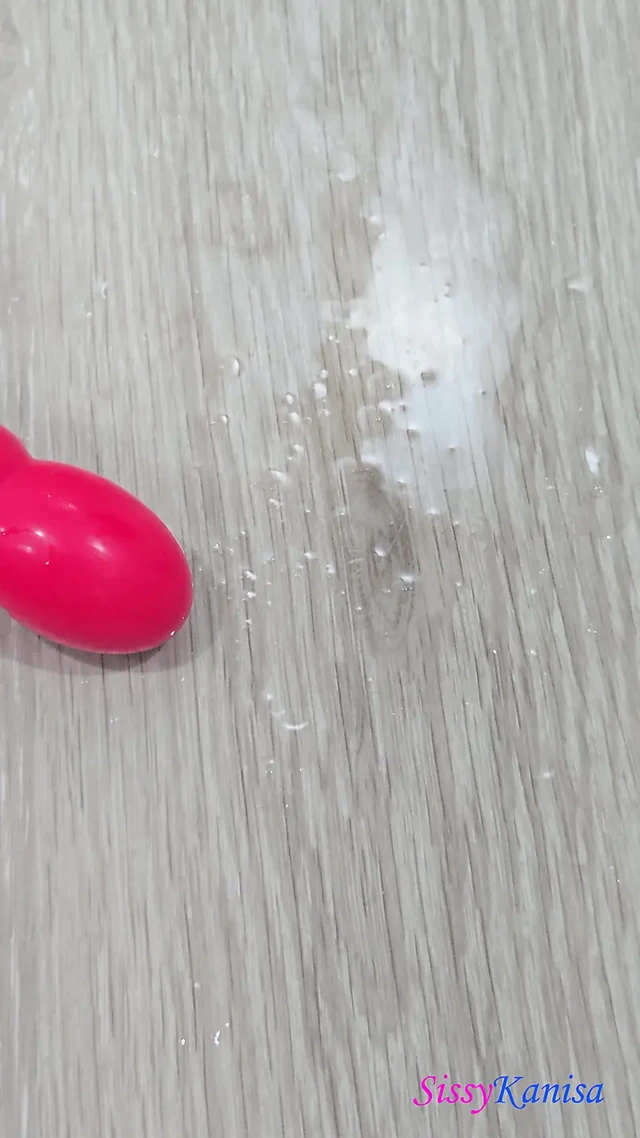 Kadın kılıklı kanisa rose ağız ağzı dildo derin gırtlak