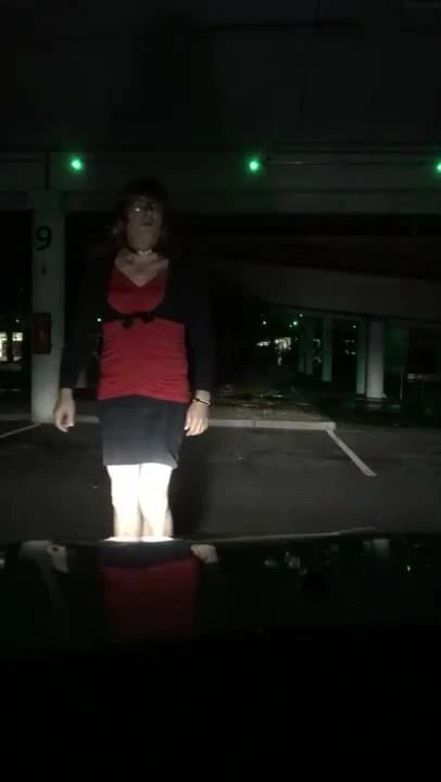 Kris crossdress parkta dışarı çıkıyor