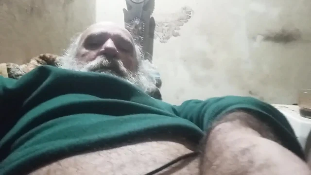 Makro kalın penisimi bıraktım.