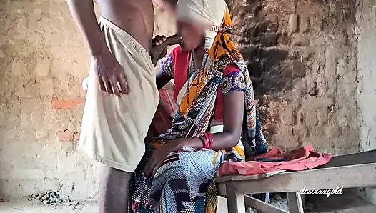 Desi seksi bhoji en iyi yatakta sikiliyor. Hintli seks videosu, sari giyen gerçek desi seks