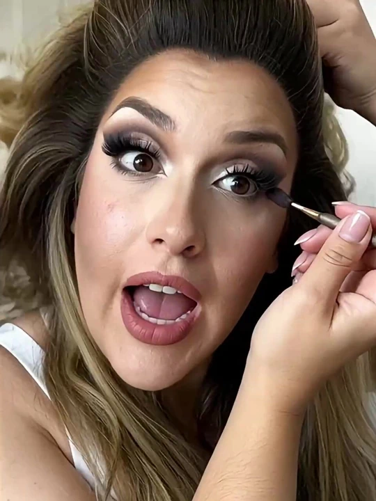 Drab 5 saniye içinde sürükleniyor ii - Kimberley Cox tekrar Kim Harsh'a