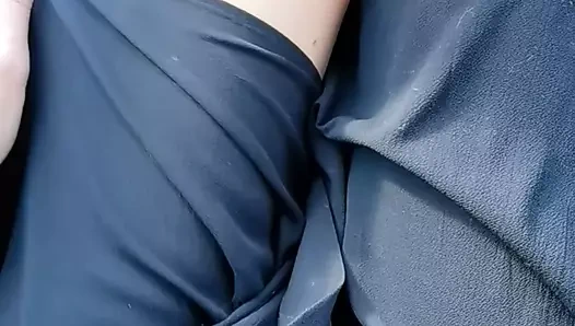 Angy ofisten eve arabasını sürerken mastürbasyon yapıyor ...