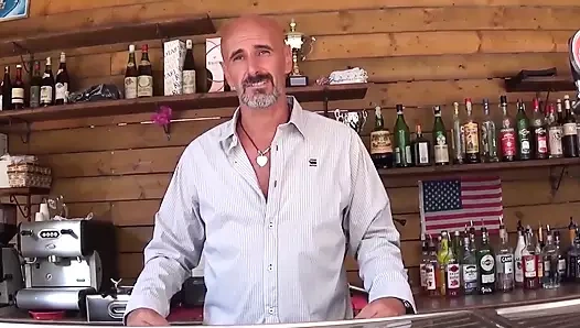 Bu cankurtaran bayan için iki adamla sürtük öğleden sonra