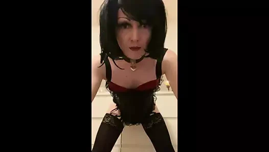 Crossdresser isabell köpek yapay penis zevk