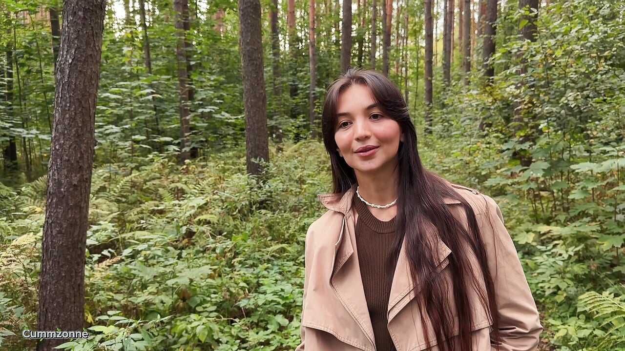 Yabancı biriyle seks, kız erkek arkadaşını ilk karşılaştığı fotoğrafçıyla aldatıyor! Pickup artist ustası POV seks çekti