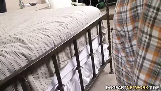 Anikka albrite, aldatmak oturumlarında anal kahrolası hoşlanır