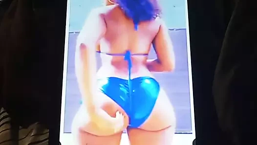 Geniş kalçalar, boşluk, büyük ganimet,