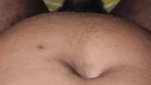 Bugün güzel yağmurlu gün küçük bir sakso ve hayranlarım için göğüslerimi yalama videosu