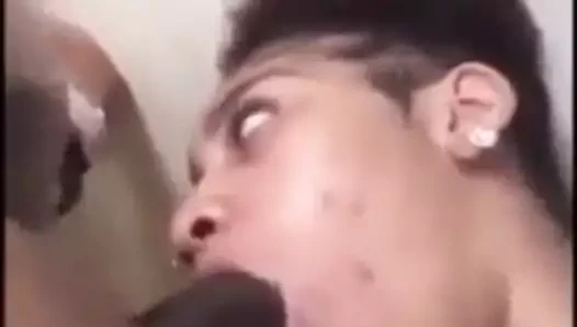 Lightskin tho yüz becerdin üzerinde duvar