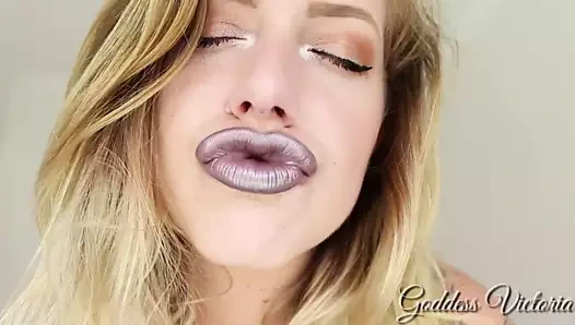 Gümüş dudaklı öpücükler