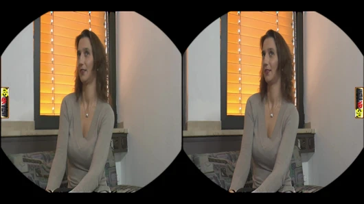 Vr amatör orta yaşlı seksi kadın sabrina'nın damlayan amcık gösterisi - genişçe aç ve parmakla sikiliyor!