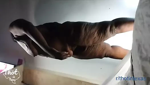 Teksas'taki tek kadın gh6 - iri güzel kadın amatör zenci zenci orta yaşlı seksi kadın zafer deliğinde kremsi sikişiyor