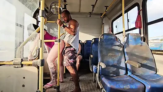DUDE GETS ON PUBLIC TRANSPORT I SCREWED UP FOR EVERYONE TO SEE AND LEFT