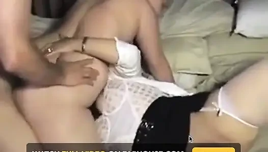 Aldatılan orta yaşlı seksi kadın - gavat orta yaşlı seksi kadın biz gavat oyunu hakkındayız. Arkadaşlarım ve ben sert eş değiştirenleriz ve tanışmak isterim