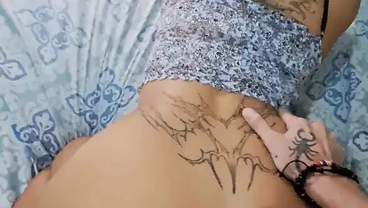 Orta yaşlı seksi kadın