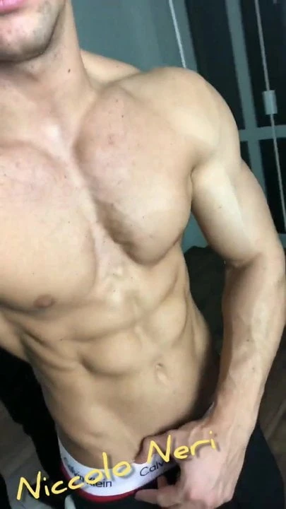 Flirt4free çocuklar yakışıklısı niccolo neri