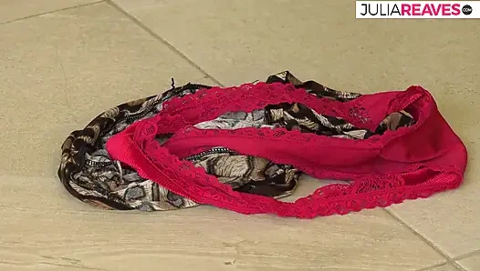 Azgın kızlar sırayla büyük bir yarağa biniyor ve ağzına boşalma