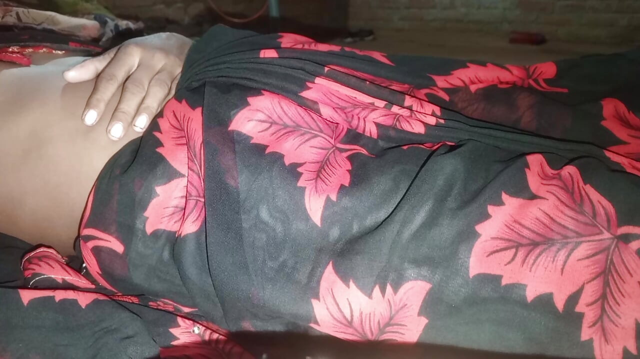 18 yaşındaki desi kız hintli köylü seks yapıyor