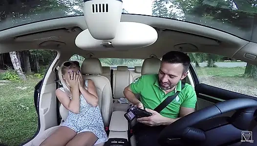 Jasmine Rouge'un inanılmaz çiş oyunları