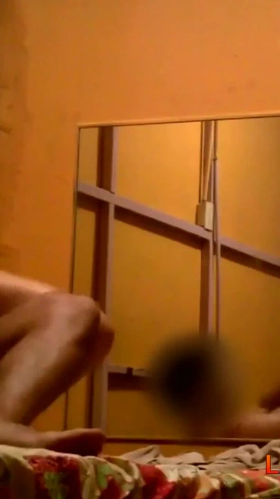 "Büyük götlü Arjantinli fahişe sakso ve domaltmalı"