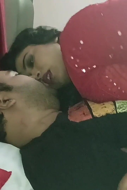 Lütfen beni sik ve hamile bırak
