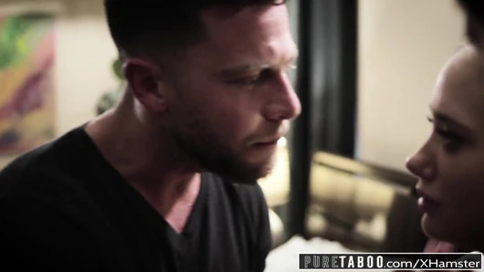 Saf tabu gia paige'in 2 üvey kardeşiyle ilk dp'si