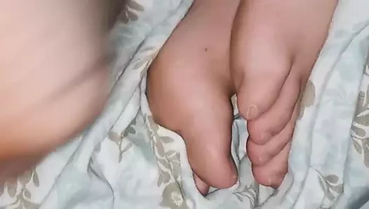 Boşalma ayakları m'y evli kadın