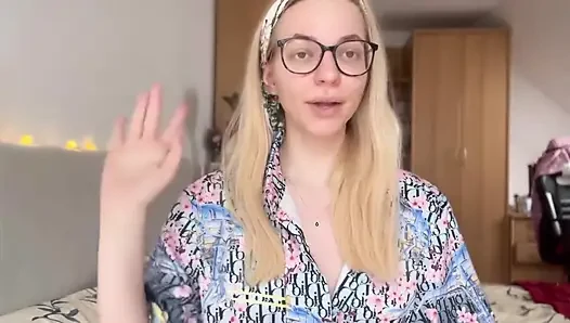 Paypig onu yıkadıktan sonra ayda 30 dolarda yaşıyor