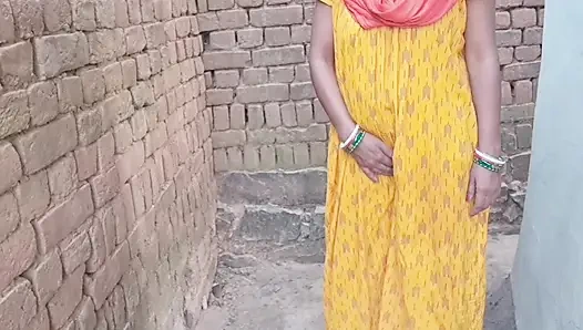 Üniversiteli kız arkadaş erkek arkadaşına biniyor