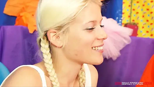 Babysitter Affair - Sweet Cat