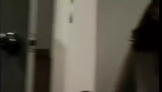 Iki seksi göt amatör ballar sikme bir sıcak çük üzerinde the kanepe