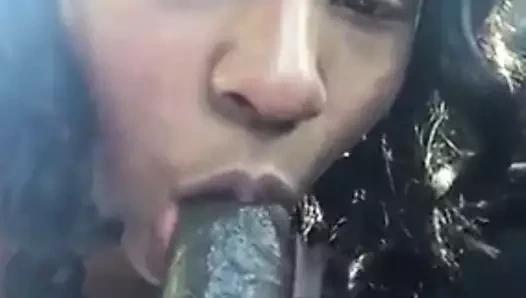 Blasian bir bbc yiyor