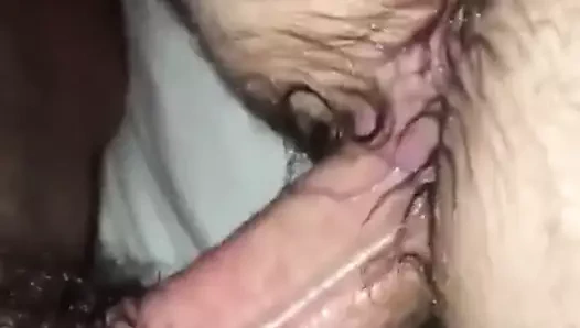 Sert üreme kıllı delik