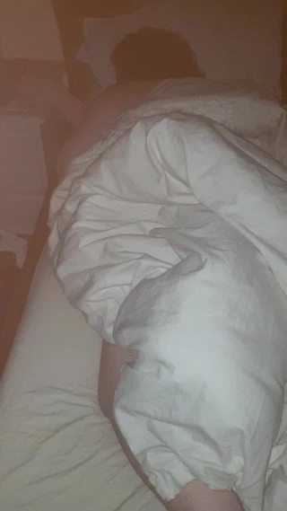 Kız arkadaşların ayakları