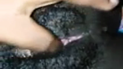 Kıllı kedi sevgiye ihtiyaç duyar.