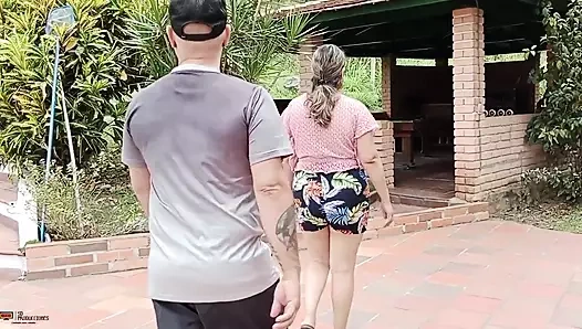 Azgın latin kiracı ona harika bir sikiş vererek kiracısını tatmin ediyor - İspanyolca porno