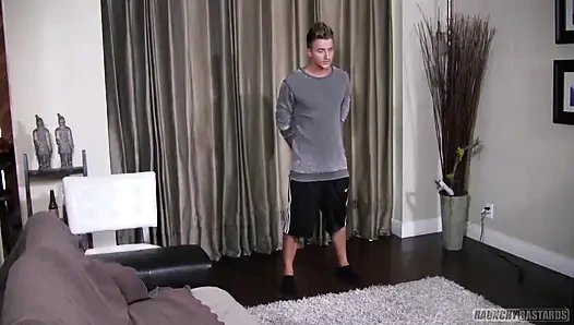 Avrupalı sporcu oyuncu seçmelerinde eşcinsel oluyor